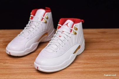 Hyperoad WHITE RED UNIVERSITY JORDAN 12 AIR FIBA 0719